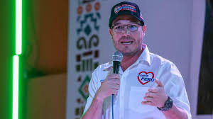 George Forsyth: El candidato del 'cambio generacional' que promete limpiar el Congreso de 'delincuentes'