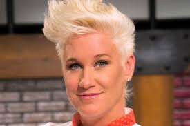 Anne Burrell at a food event