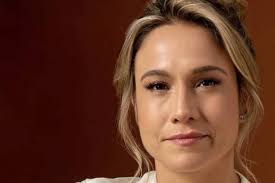Quero continuar inventando moda, diz Fernanda Gentil, que faz um balanço da Copa na CazéTV