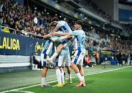 El Málaga, cada vez mejor colocado en la lucha por ascender a Primera