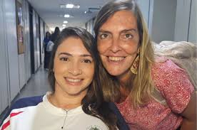 Lais Souza celebra encontro com pesquisadora de tratamento para lesões medulares: “Privilégio ”
