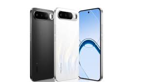 Realme 16 5G भारत में लॉन्च, मिलेगा सेल्फी मिरर, 7,000mAh बैटरी और 50MP कैमरा