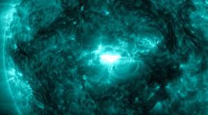 The Sun suddenly became agitated: three powerful flares occurred simultaneously within a few hours
