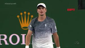 Sinner vence com facilidade e avança à semifinal do Indian Wells