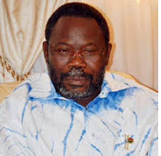 Le ministre des Enseignements secondaire et supérieur, le Pr Albert Ouédraogo a rendu une visite de courtoisie aux éditions &quot;Le Pays&quot; le 21 novembre 2011, ... - albert-5-b048f