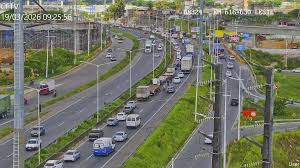 Manifestação dos caminhoneiros causa congestionamento na BR-324 nesta quinta-feira (19)