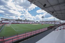 Atlético-GO x Crac: veja horário, escalações e mais informações da partida