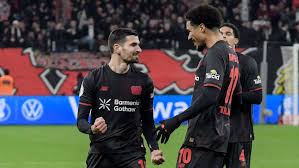 Mit Video: Terrier hellwach, Schick elegant: Leverkusen steht im Halbfinale