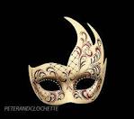 FABRICATION daposUN MASQUES DE VENISE -