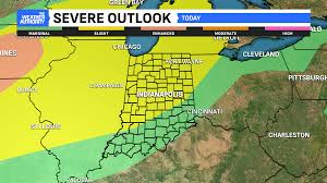 80-degree warmth holds, as storms arrive this afternoon