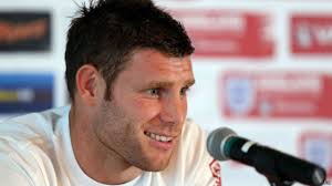 Pemain Manchester City, James Milner, mengisi posisi bek kanan tim nasional Inggris dalam laga uji coba melawan timnas Ekuador di Miami, Amerika Serikat, ... - wpid-140604030846jamesmilner624x351pa