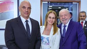 Esposa de Alexandre de Moraes: Currículo 'Modesto' e Sanções Surpreendentes!