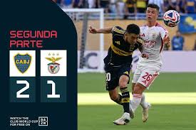 AO VIVO: Gimenez no lugar de Velasco (59')