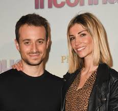 Ils ne le regrettent pas ! Alexandra Rosenfeld et Hugo Clément installés à Biarritz, ils allient quotidien écoresponsable et vie professionnelle