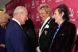 Watch Rod Stewart and Ron Wood Perform ‘Ooh La La’ for King Charles