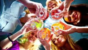Resultado de imagem para ALCOOL NAS UNIVERSIDADES