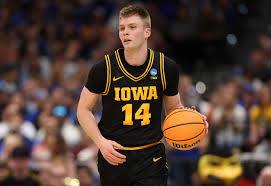 Bennett Stirtz during the NBA draft.