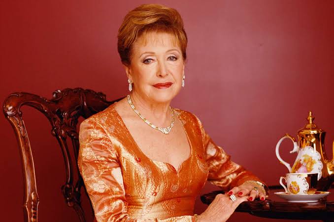Mary Higgins Clark, Author Known as the 'Queen of Suspense,' Dies at 92