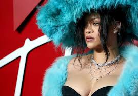 Rihanna’s Dance-Pop Smash Passes One Of Her Most Sultry Hits