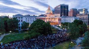 Boston reaches $850K settlement with protesters allegedly beaten, pepper-sprayed by police in 2020