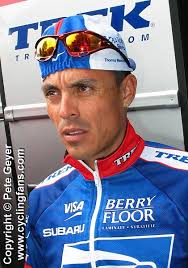 2003 Circuit Cycliste Sarthe: Victor Hugo Pena (USPS) before the time trial. Just three months later Pena ... - 2003_circuit_cycliste_sarthe_victor_hugo_pena_usps_time_trial
