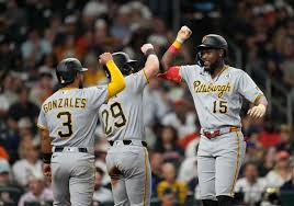 Pirates score 8 runs on homers in series-opening win against Astros