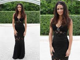 Resultado de imagem para look da nanda costa