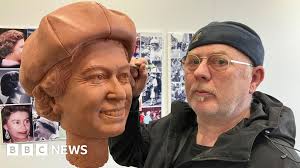 Queen Elizabeth Work begins on new statue in honor of Queen Elizabeth II
