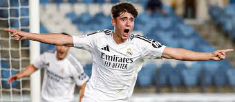 Quién es Víctor Valdepeñas, el canterano del Real Madrid por el que apuesta Xabi Alonso