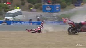 MotoGP: Bagnaias Bike nach Trainings-Crash komplett kaputt | InRace Video