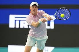 Sinner continúa racha ganadora, vence a Zverev en el Abierto de Miami