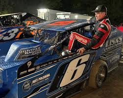 What’s New Is Old Again: Jeff Strunk Wins at Grandview Speedway
