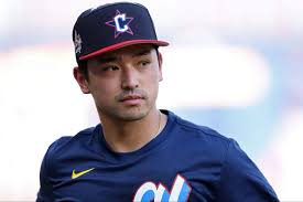Kwan Mentoring Young Athletes