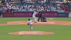 Hello, goodbye! Shohei welcomes deGrom to LA with 1st-pitch homer