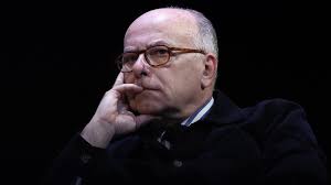 Bernard Cazeneuve au Figaro : «Je suis prêt à être candidat en 2027»