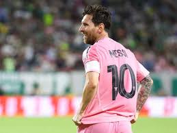 Messi reencontra PSG em duelo com clima de final