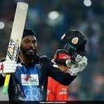 Chris Gayle Smashes Record-Breaking Sixes