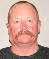 Steven John Mehrtens, 56, of Whangamata has previously had access to firearms and should not be approached. - 6377905