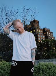 Ed Sheeran debuts shocking new shaved-head look: ‘A fresh start’