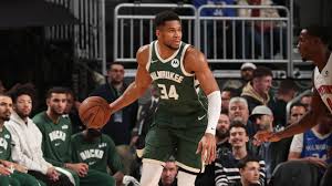 Giannis’ Injury Adds New Tension to Milwaukee’s Uncertain Future
