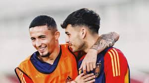 Pedri y Yeremy, los sucesores de Silva y Pedrito en la Roja