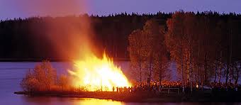 Bildresultat för valborgseld bild