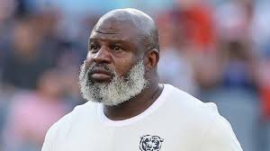 Eric Bieniemy could replace Matt Nagy again if Chiefs make bold move
