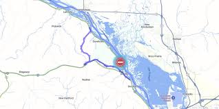 Highway 61 Crash Closures Cause Traffic Disruptions in Minnesota and Wisconsin
