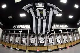 Botafogo tenta contratação de brasileiro que atua no Catar