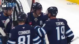 Sports Recaps: Jets Beat Islanders, Arsenal Edges Chelsea, Arizona Defeats TCU