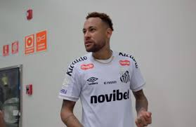 Neymar comenta substituição polêmica em partida contra Coritiba: 'Árbitro me tirou do jogo'