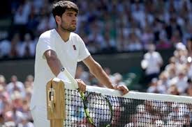 Djokovic busca la gloria en Wimbledon: Federer da su pronóstico - Imagen ilustrativa del artículo