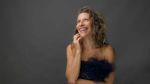 Agenda Cultural Rosario: Elena Roger en Concierto y Estrenos de Cine Imperdibles