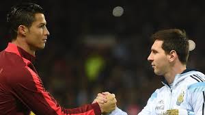 "Leo Messi nació con un don y Cristiano Ronaldo cambió su destino con disciplina": Chicharito Hernández y su reflexión sobre el eterno debate del mejor jugador del mundo